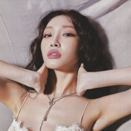 ⋆