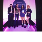 Black and pink! Group!!