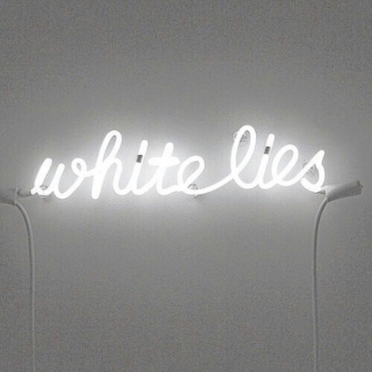.-*White Aesthetic*-. (White lies.) Roblox decal