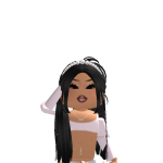 @YuhItsElliee