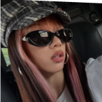 @Xmeganskiendiel