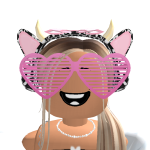 @iix_glossyholly
