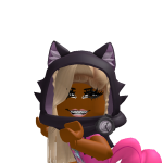 @Meeyaa_THEEVILONE1