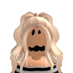 @KhloeRaeee