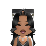 @minipoppeaches