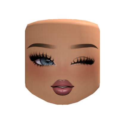 winking latina baddie makeup y2k tan